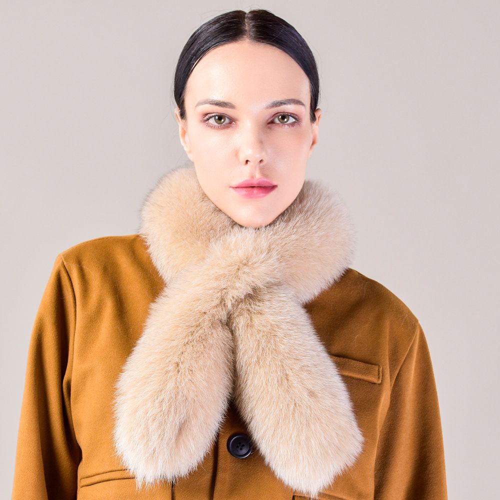 Women’s Real Fox Fur Scarf Winter Fluffy Soft Collar Wrap for Coats & Jackets