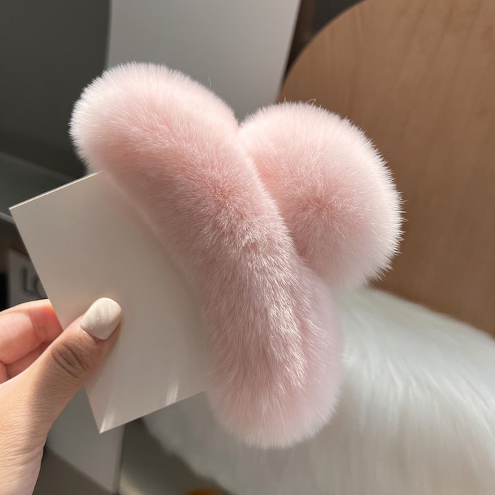 Large Fluffy Rabbit Fur Claw Clip