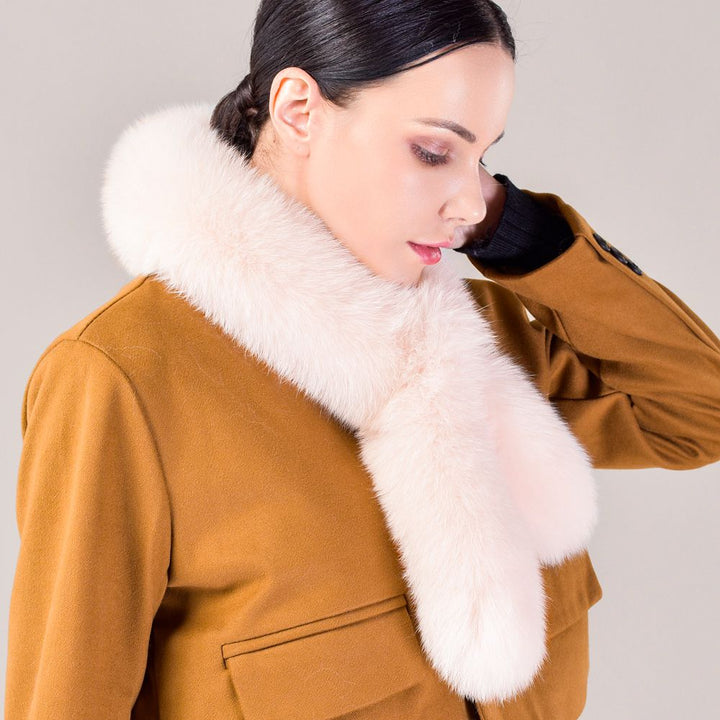 Women’s Real Fox Fur Scarf Winter Fluffy Soft Collar Wrap for Coats & Jackets
