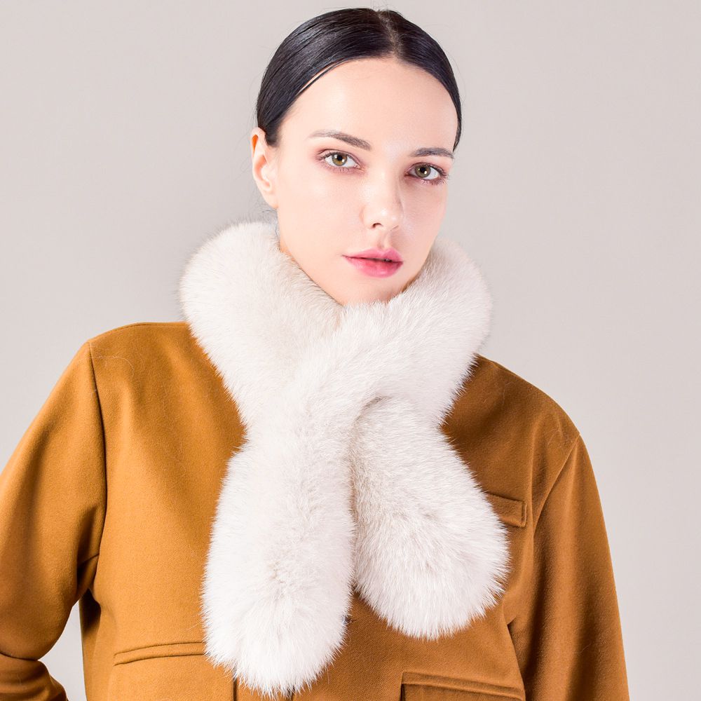 Women’s Real Fox Fur Scarf Winter Fluffy Soft Collar Wrap for Coats & Jackets