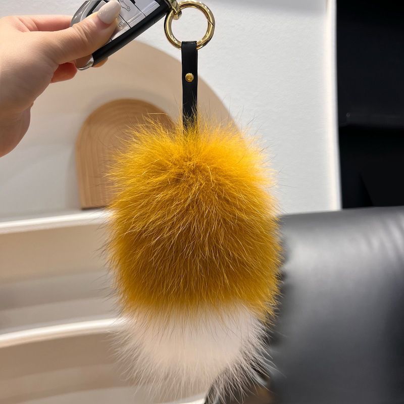 Cute Small Tail Real Fox Fur Keychain Luxury Fluffy Fur Bag Charm