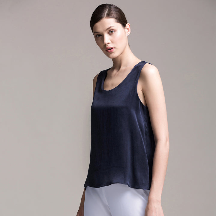 22 Momme Round Neck Silk Tank Top For Women