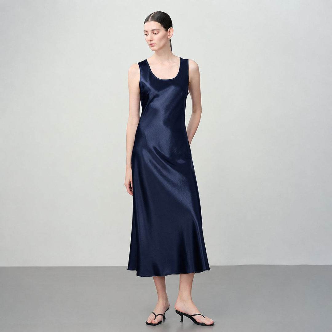 Scoop-Neck 100% Mulberry Silk Sleeveless Slip Dress