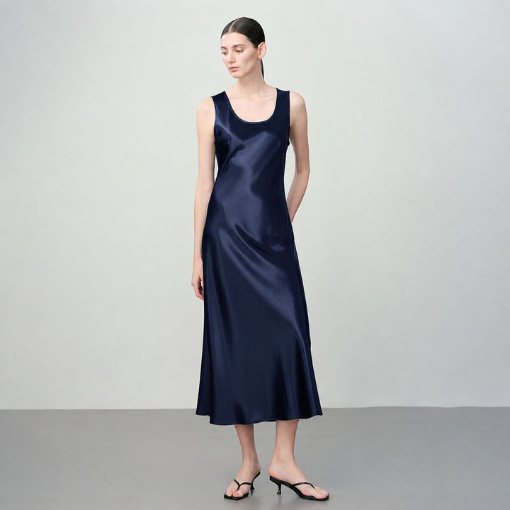 Scoop-Neck 100% Mulberry Silk Sleeveless Slip Dress