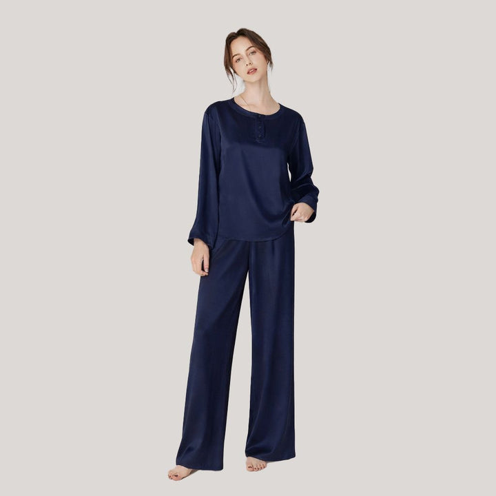 22 Momme Round Neck Long Sleeve Pullover Silk Pajama Set for Women