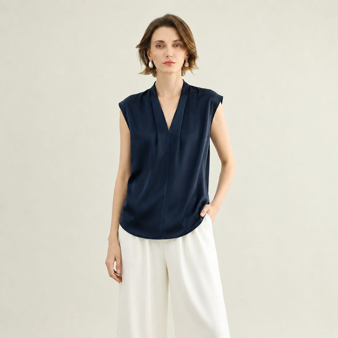 Women's Mulberry Silk Sleeveless V-Neck Blouse
