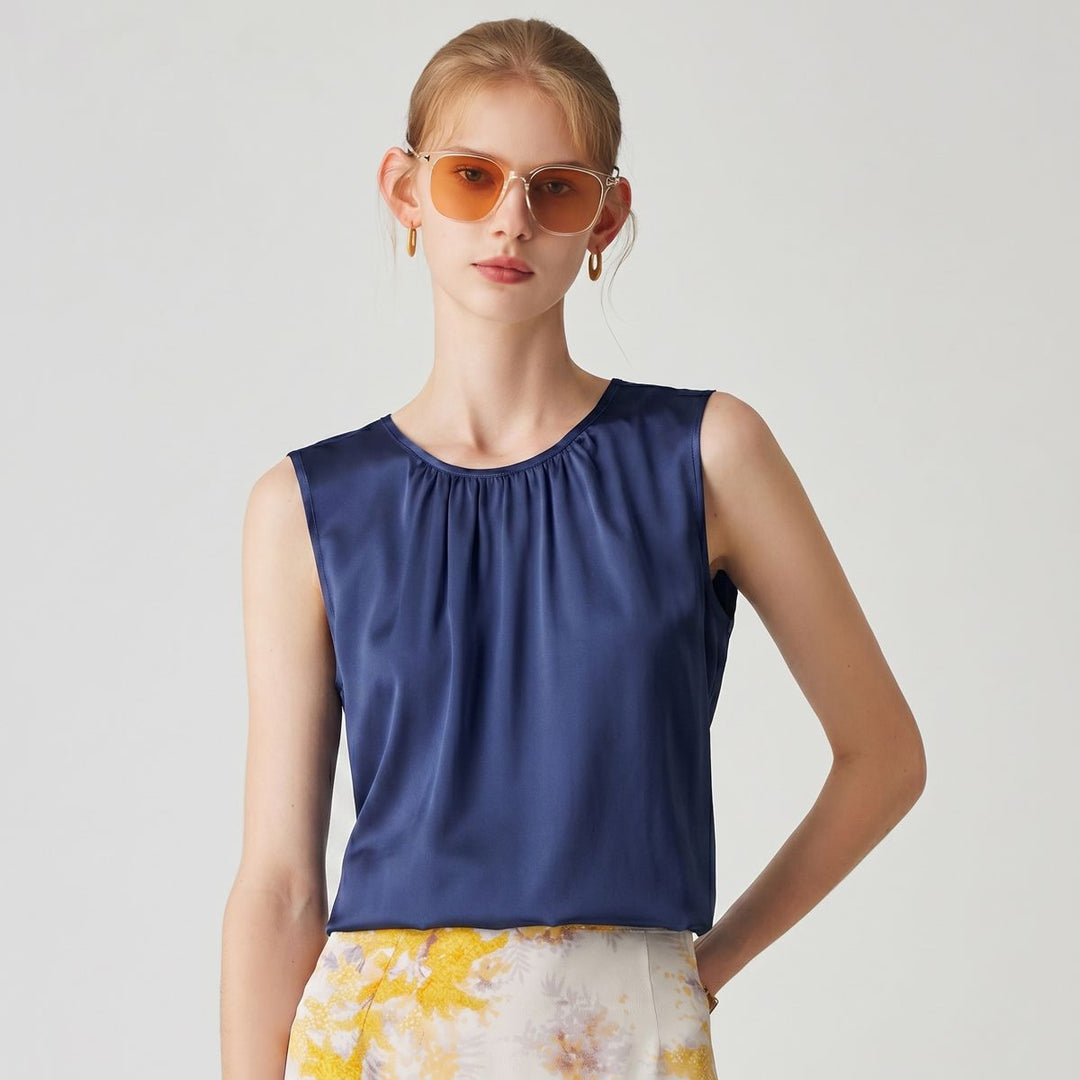22 Momme Women's Round Neck Sleeveless Silk Shell Top