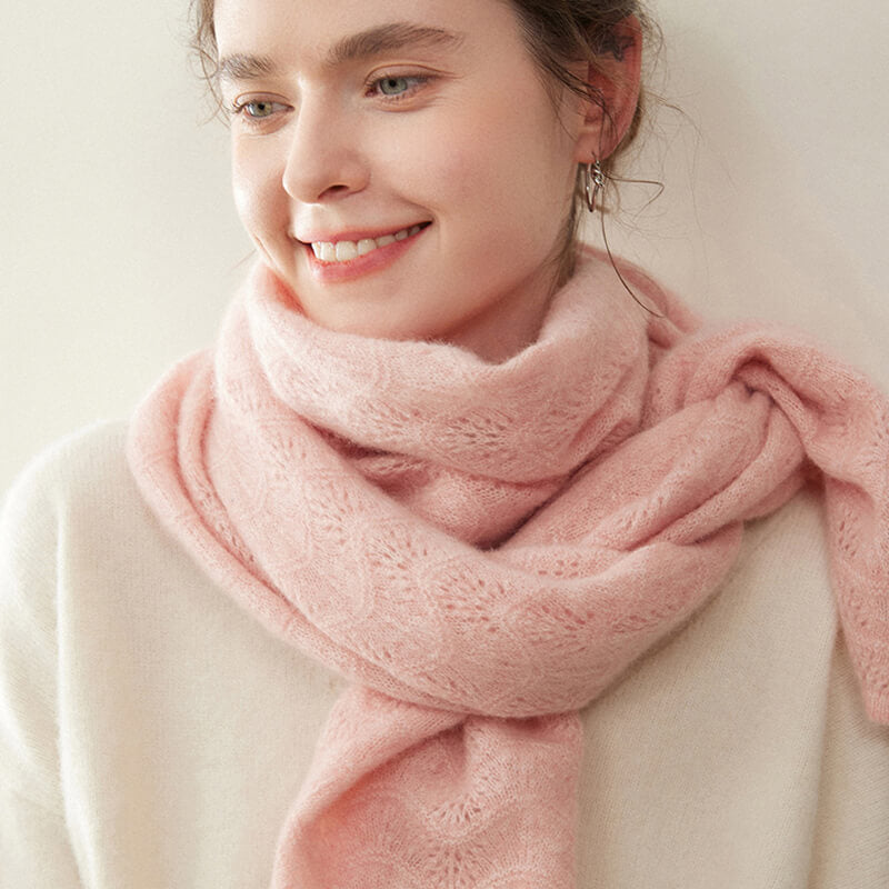 Women's Scalloped Edge Textured Knit 100% Cashmere Scarf