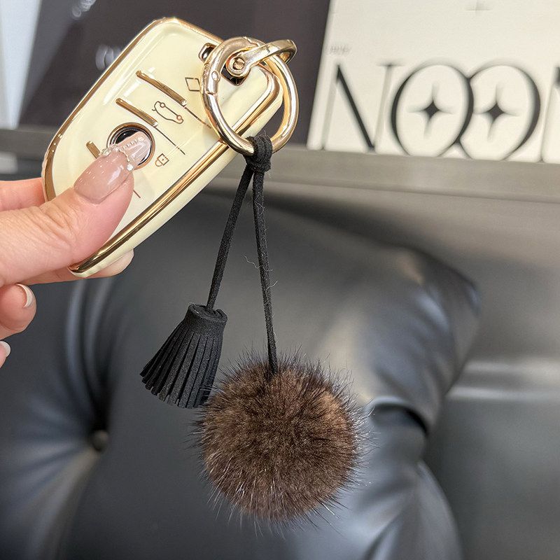 Real Mink Fur Pom Pom Tassel Keychain Fluffy Bag Charm Leather Key Ring