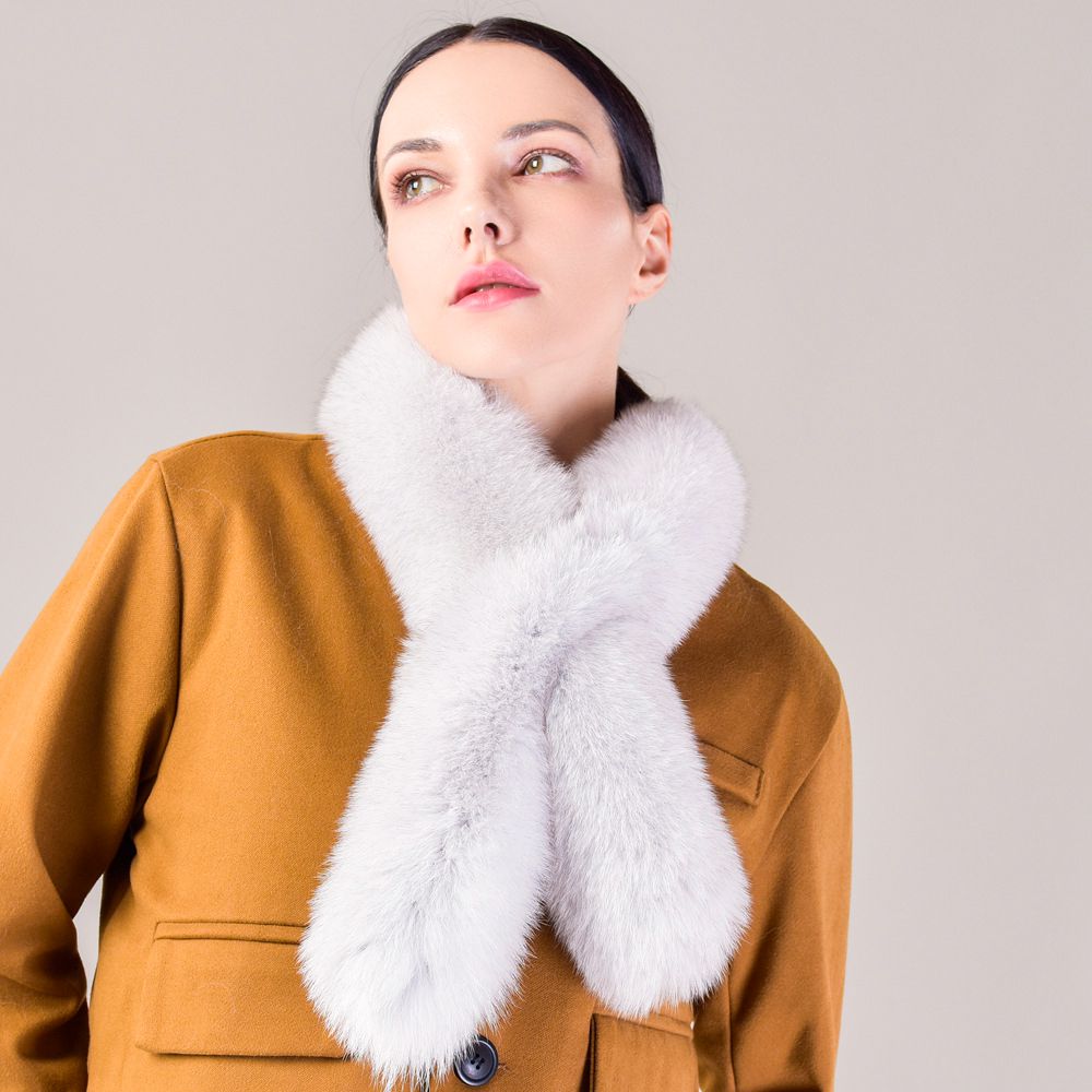 Women’s Real Fox Fur Scarf Winter Fluffy Soft Collar Wrap for Coats & Jackets