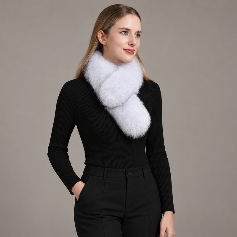 Women’s Real Fox Fur Cross-Over Scarf Genuine Plush Winter Fur Neck Warmer Collar