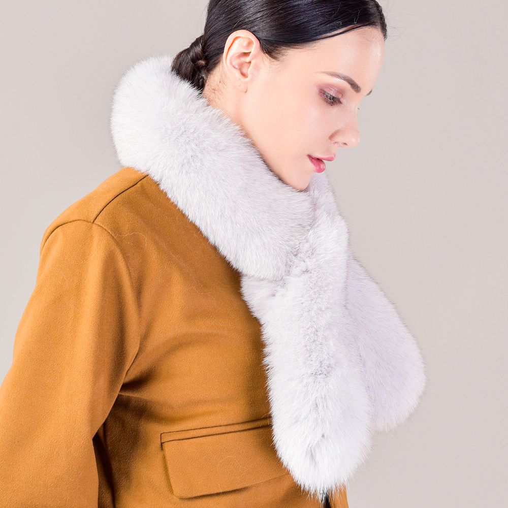 Women’s Real Fox Fur Scarf Winter Fluffy Soft Collar Wrap for Coats & Jackets