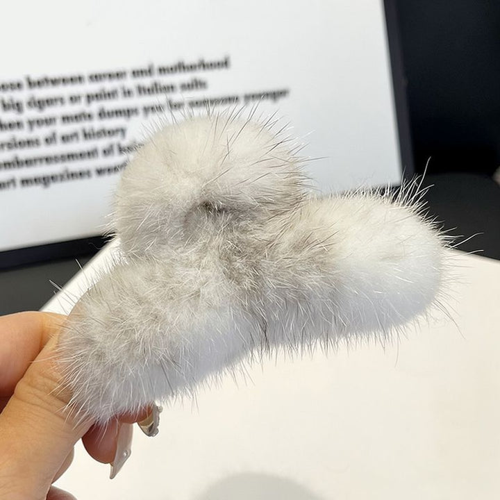 Women's Real Mink Fur Claw Clip Fluffy Hair Clamp Winter Cute Shark Clip Hair Accessories