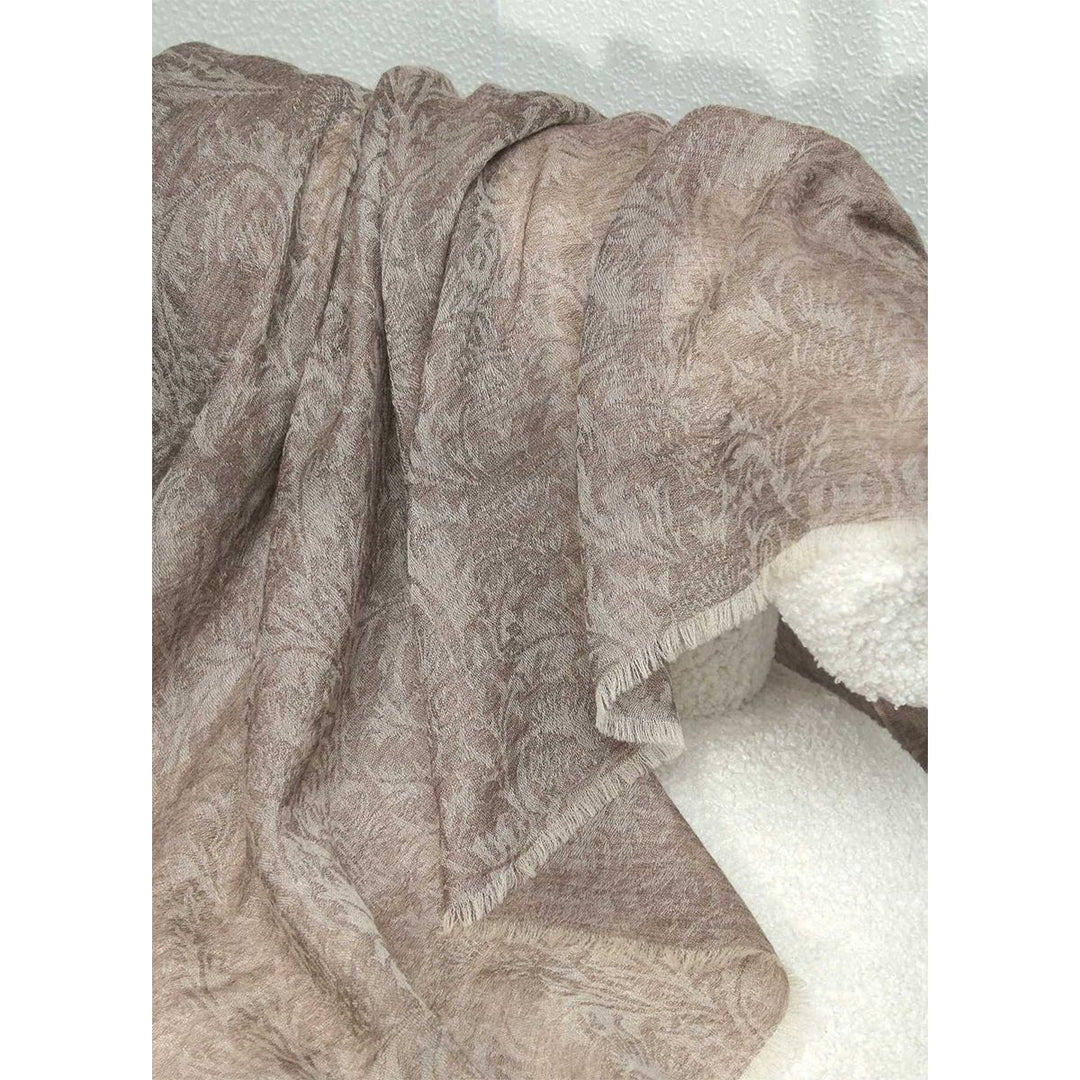 Women Summer Elgant Jacquard Lightweight Cashmere Square Shawl