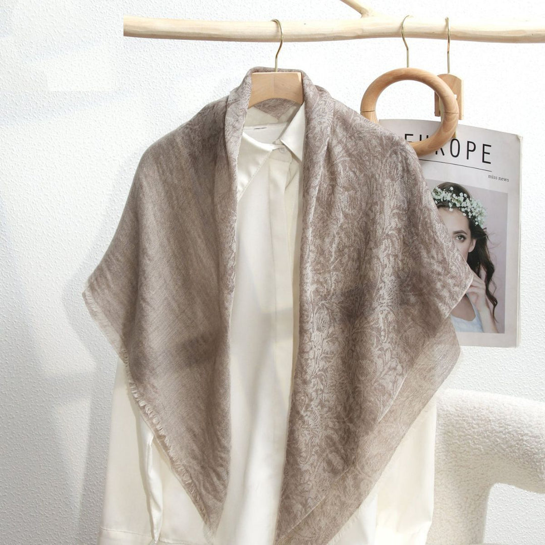 Women Summer Elgant Jacquard Lightweight Cashmere Square Shawl
