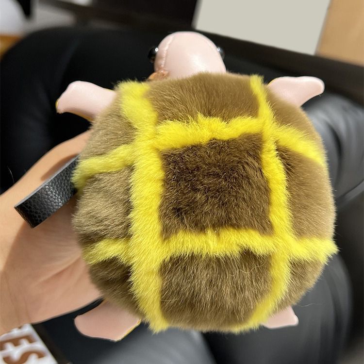 Real Rabbit Fur Turtle Keychain Luxury Plush Sea Turtle Key Ring