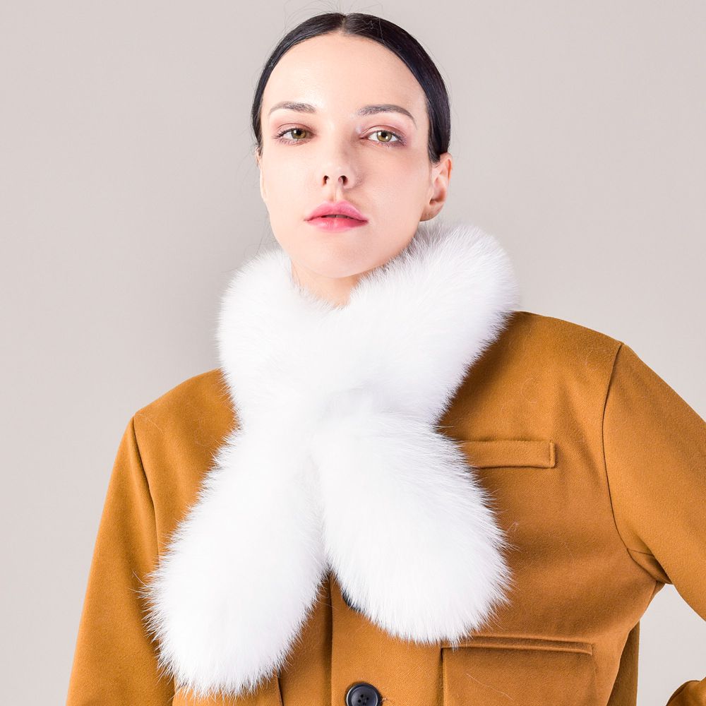Women’s Real Fox Fur Scarf Winter Fluffy Soft Collar Wrap for Coats & Jackets
