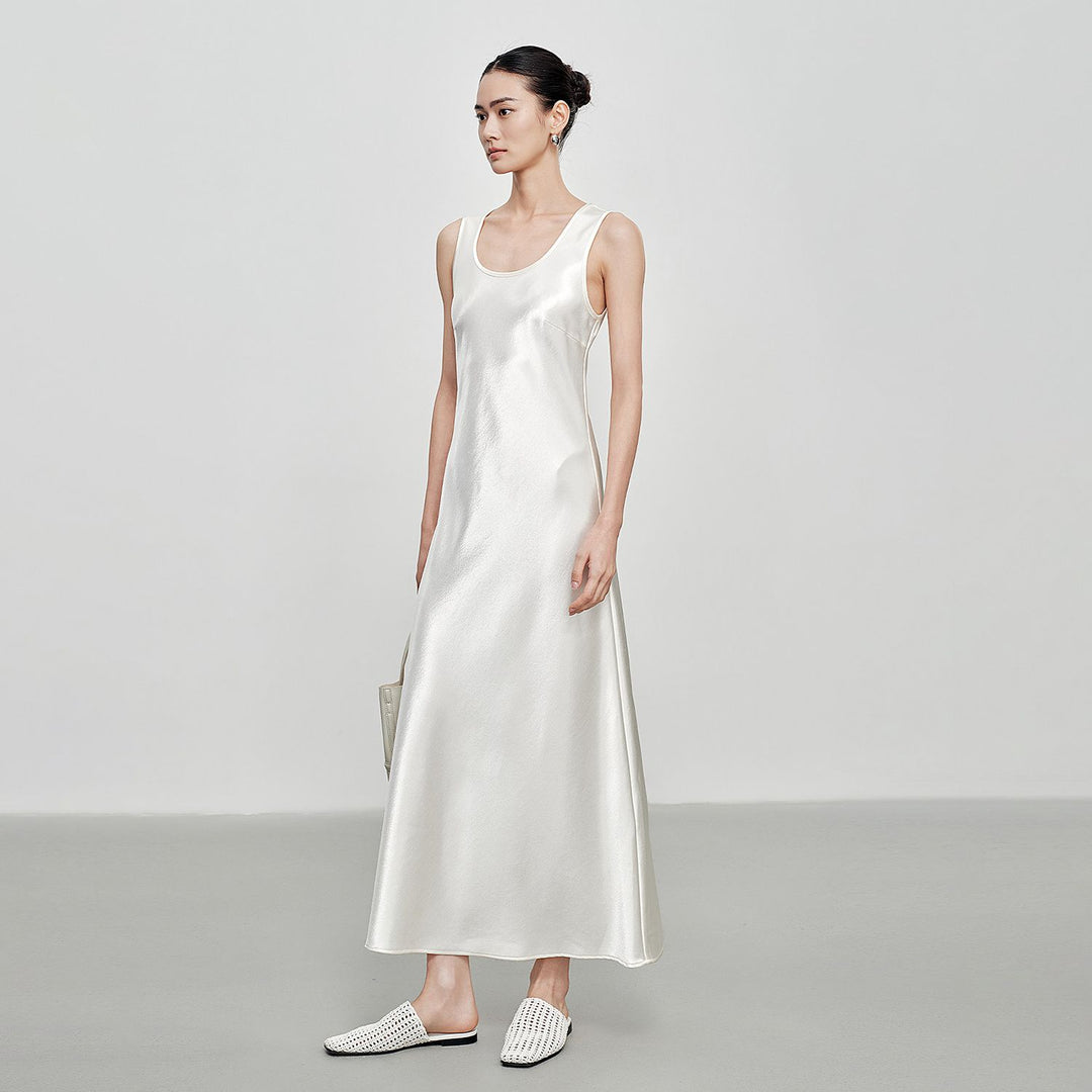 Scoop-Neck 100% Mulberry Silk Sleeveless Slip Dress