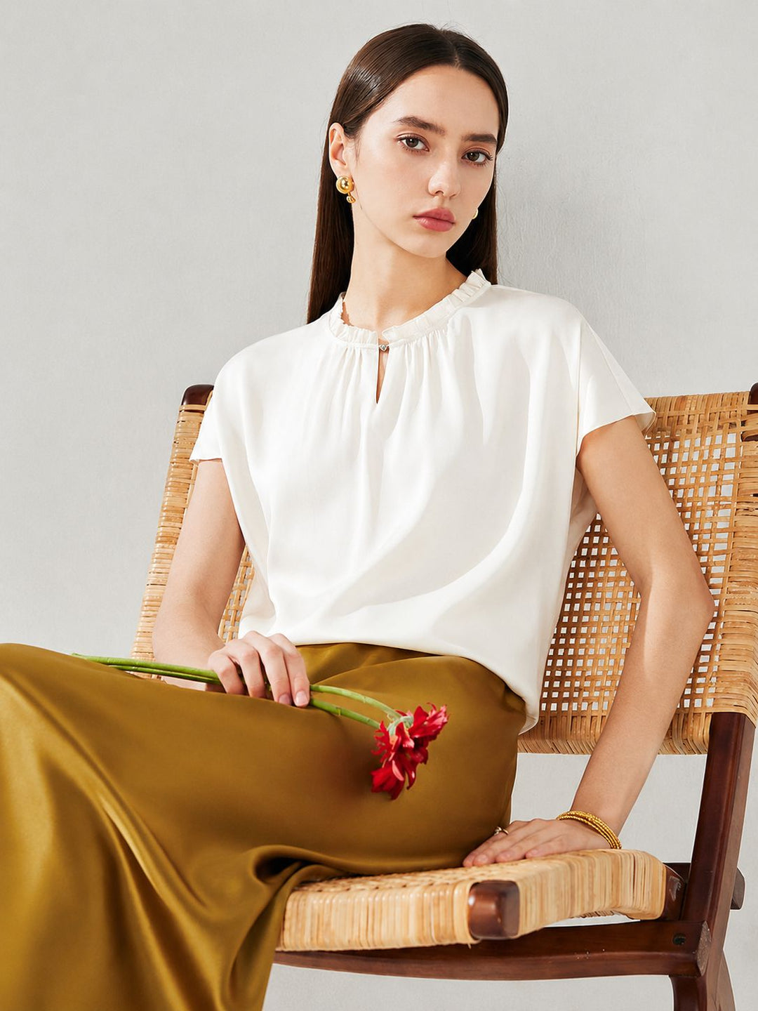 22 Momme Ruffled Stand Collar Women's Short Sleeve Mulberry Silk Shirt