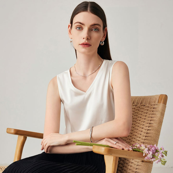 22 Momme V-Neck Sleeveless Silk Tank Top for Women