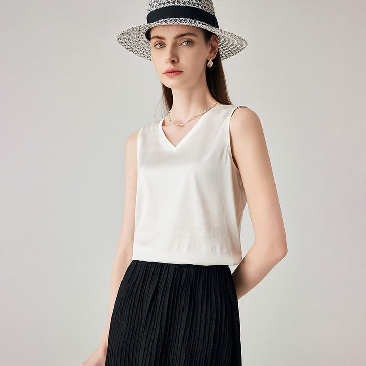 22 Momme V-Neck Sleeveless Silk Tank Top for Women