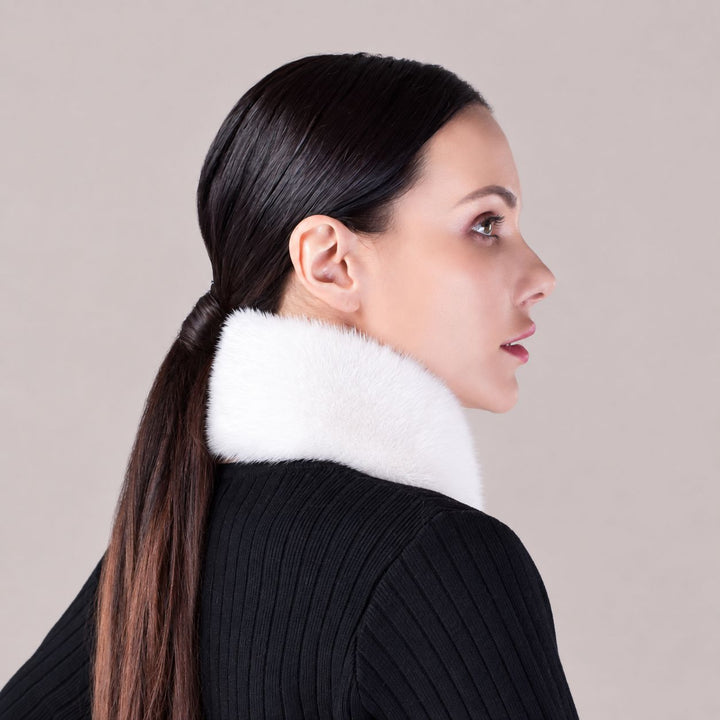 Women’s Real Mink Fur Neck Warmer Scarf Luxurious Fur Collar Wrap with Magnetic Closure