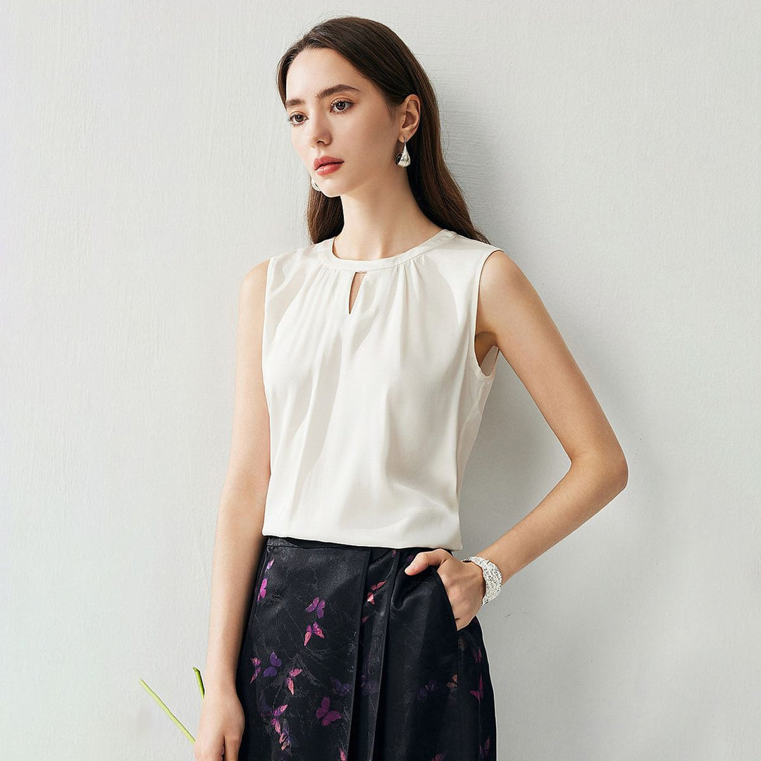 Round Keyhole Neck Sleeveless Mulberry Silk Tank Top for Women