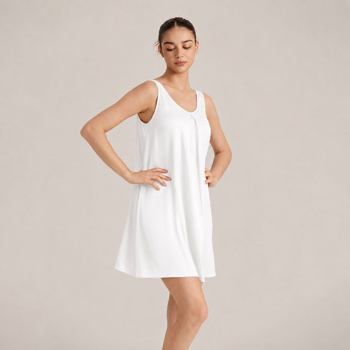 22 Momme Women's Relaxed-Fit Sleeveless V-Neck Silk Nightgown