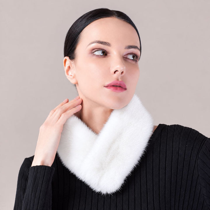Women’s Real Mink Fur Neck Warmer Scarf Luxurious Fur Collar Wrap with Magnetic Closure